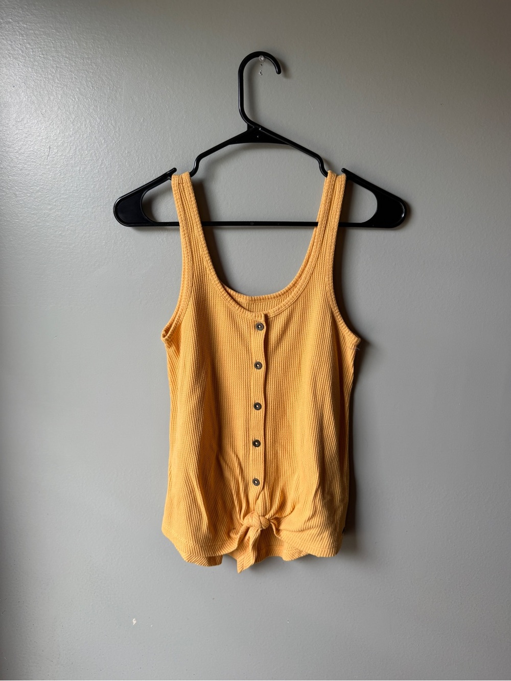 Hollister Ribbed Button Front Tie Hem Tank Top Golden Yellow XS